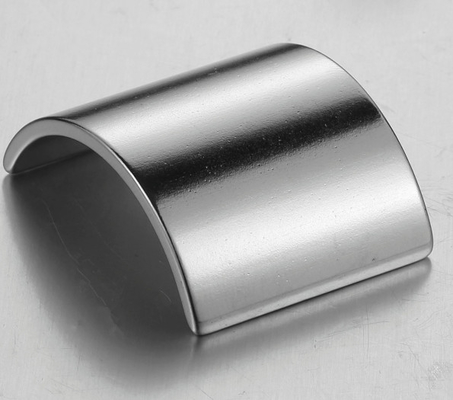 قیمت مناسب آهنرباهای نئودیمیوم قوی N40 N50 AlNiCo، آهنربای دائمی موتور DC الکتریکی آنلاین